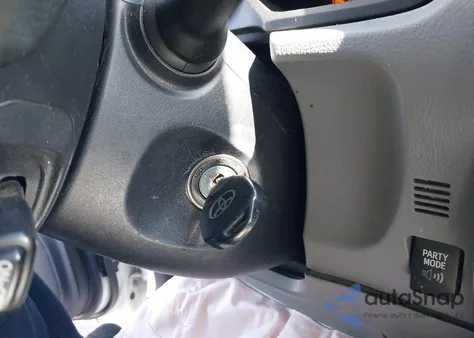 2011 Toyota 4Runner Sr5 V6 from USA, damaged, VIN JTEZU5JR4B5022557